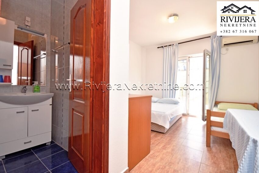 Rivijera_Nekretnine_Djenovici_kuca_apartmani_Boka bay (6)