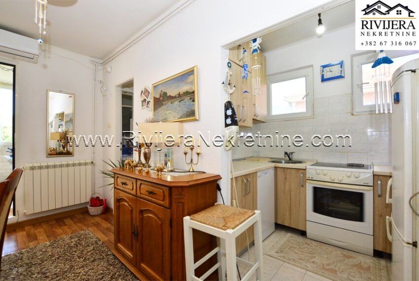 Rivijera_nekretnine_prodaja_kuca_house-Bijela_centar_Boka_bay_Montenegro (13)