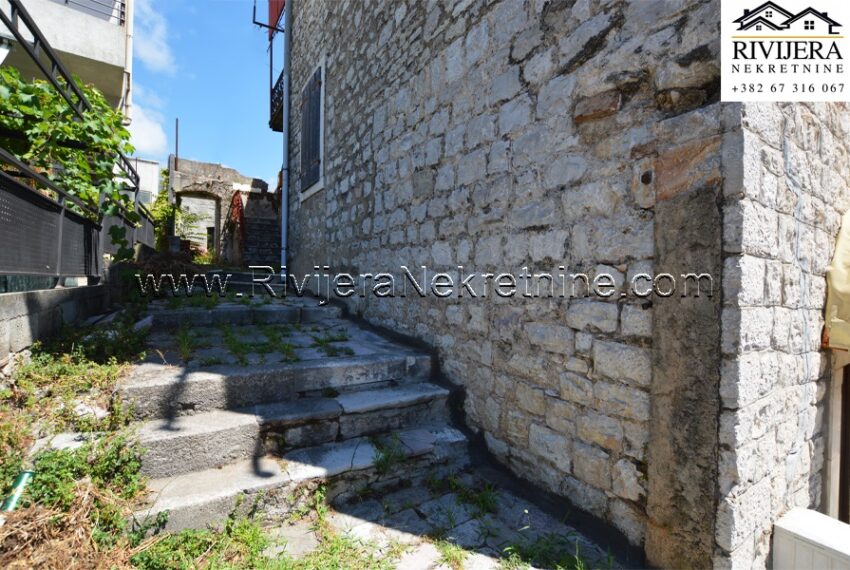 Rivijera_nekretnine_prodaja_kuca_house_Centar_Herceg_Novi_boka_bay_Montenegro (1)