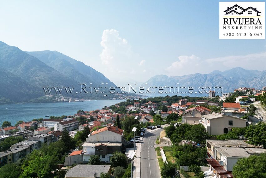kotor_plac_rivijeranekretnine_poglednamore_ 1jp.