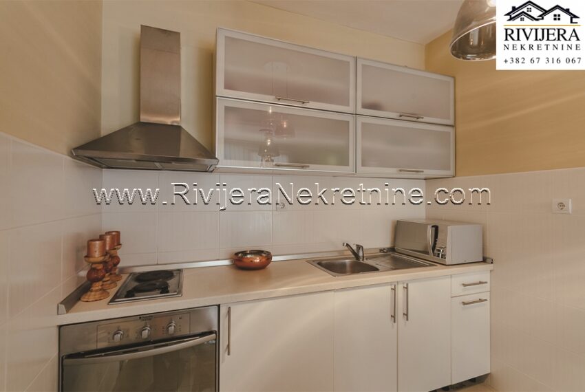 Rivijera_nekretnine_prodaja_stan_aprtment_Topla_Herceg_Novi_centar_boka_bay_montenegro (11)