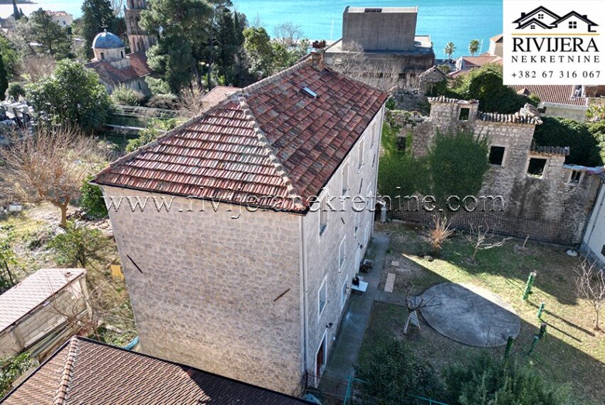 Kuca_Risan_Kotor_Rivijera_Nekretnine_new 16