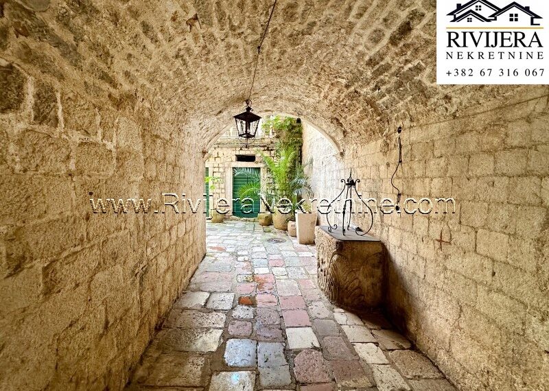 kotor_sale_prodaja_stari_grad_rivijera_Nekretnine_ (3)