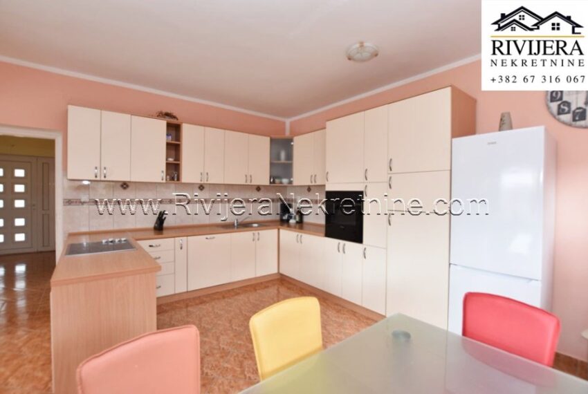 Prodaja_kuca_Bijela_house_Sale_Herceg_Novi_Rivijera_Nekretnine_Oglasi_ (4)