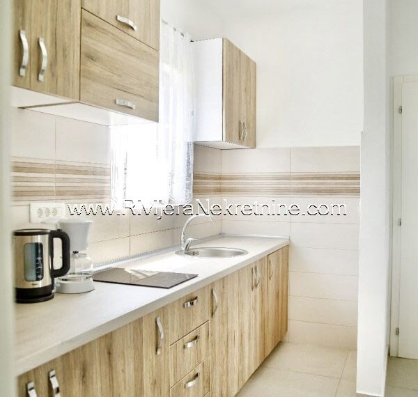 Tivat_Sale_stan_prodaja_Rivijera_Nekretnine_oglasi_