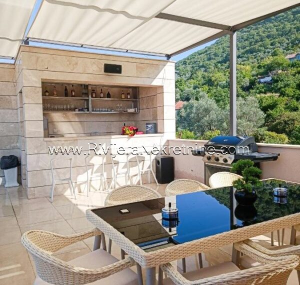 Tivat_sale_stan_prodaja_Mazina_Rivijera_Nekretnine_oglasi_ (1)