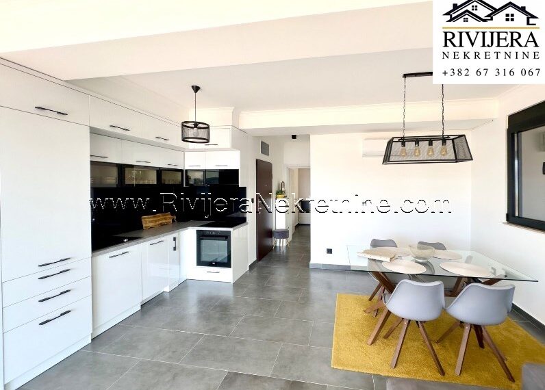 Tivat_sale_stan_prodaja_Mazina_Rivijera_Nekretnine_oglasi_ (6)