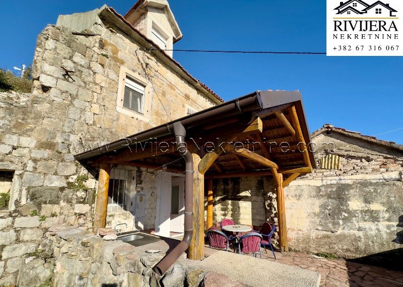 Bijela_Herceg_Novi_kuca_prodaja_house_Sale_Rivijera_Nekretnine_oglasi_ (7)