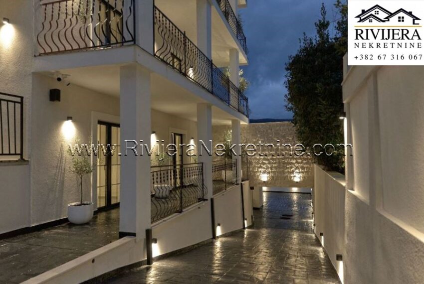 Tivat_vila_prodjaa_villa_sale_Rivijera_Nekretnine_oglasi_Boka_Kotorska_ (5)