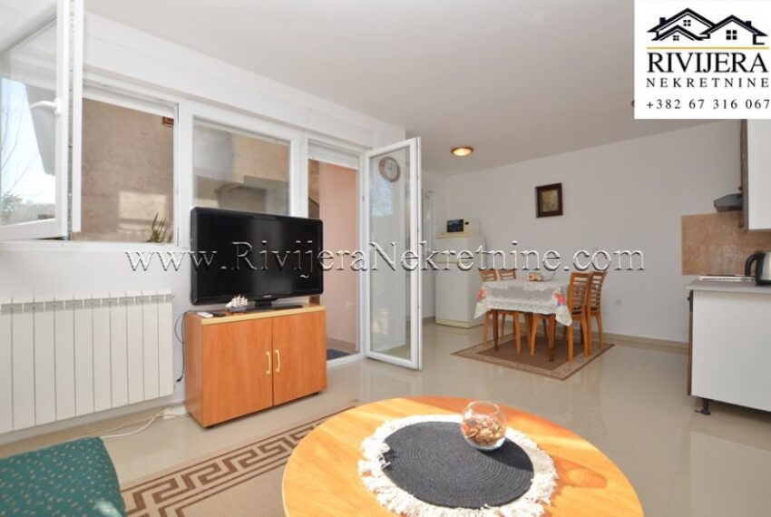 Prodaja_stan_Ratisevina_Sale_Herceg_Novi_oglasi_ads_Rivijera_Nekretnine_ (3)