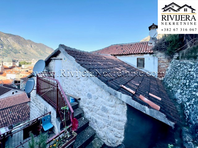 Stari_grad_Kotor_Sale_prodaja_Rivijera_Nekretnine_oglais_kusa_house_ads (4)