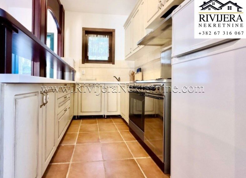 prodaja_sale_Rivijera_Nekretnine_oglasi_Ads_Kotor_Kostanjica_stan (4)