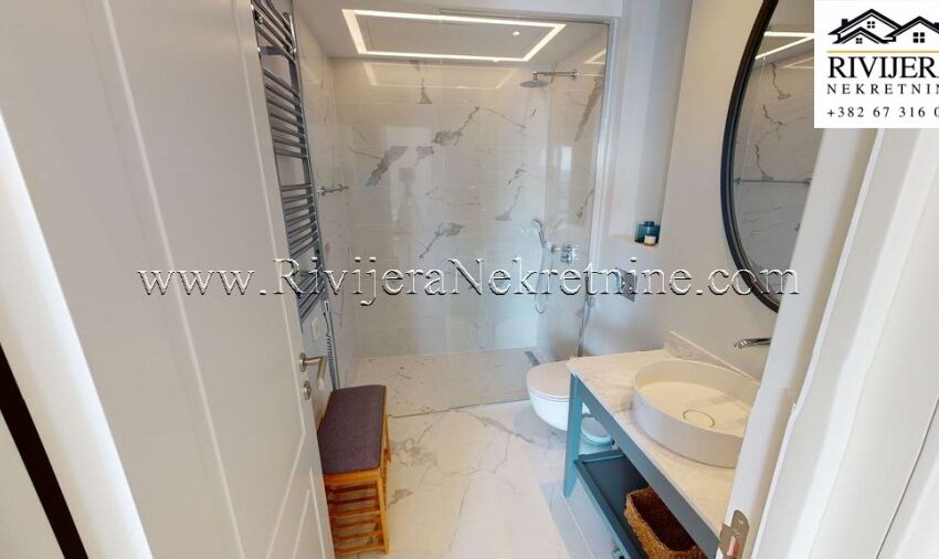prodaja_prodaza_sale_Lustica_Bay_Tivat_Rivijera_Nekretnine_ads_oglasi_ (10)