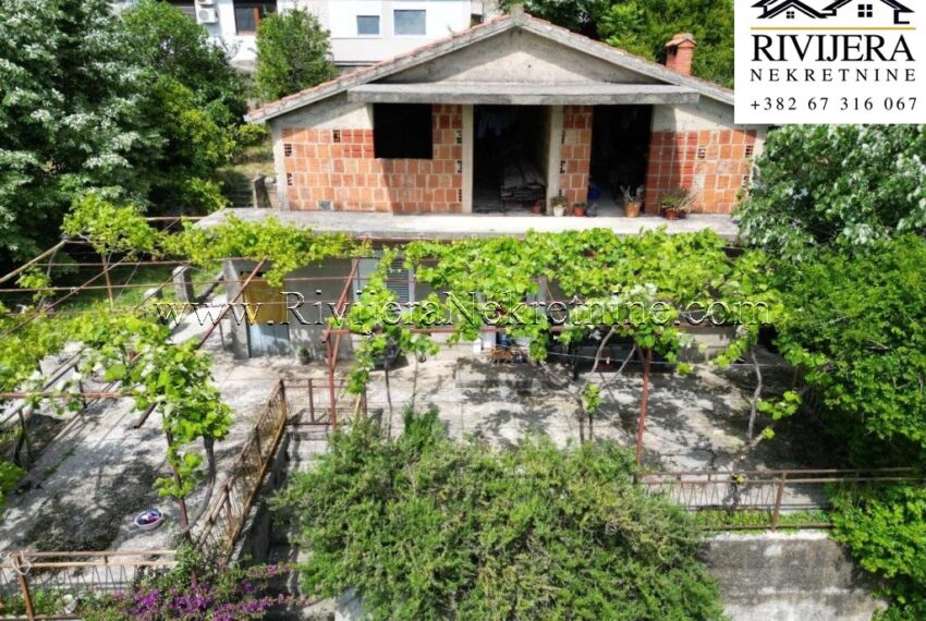 prodaja_sale_Risan_Kotor_Rivijera_Nekretnine_oglasi_Ads_kuca_house (7)