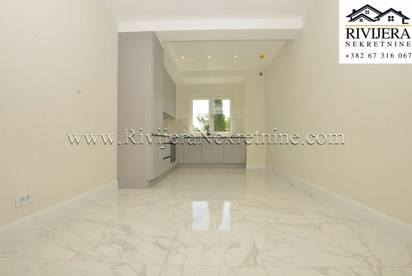 prodaja_Sale_Rivijer_nEKRETNINE_Herceg_Novi_Portofino_Herceg_Djenovici_ads_oglasi (7)