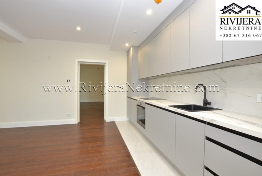prodaja_Sale_Stan_apartment_ads_oglasi_Djenovici_Herceg_Novi_Portofino_ (2)