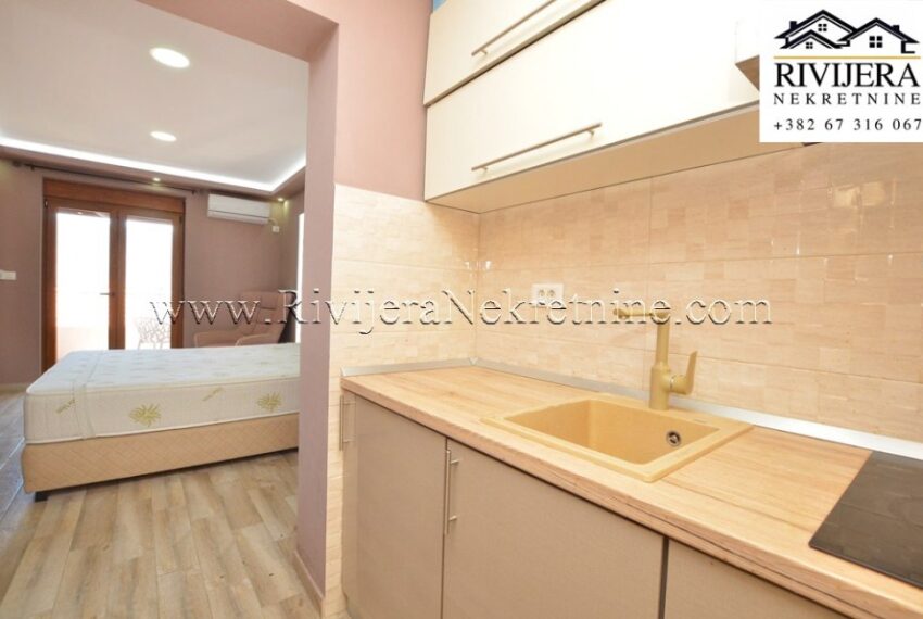 Prodaja_prodaza_Sale_Rivijera_Nekretnine_oglasi_Ad_Ads_Topla_herceg_Novi (7)
