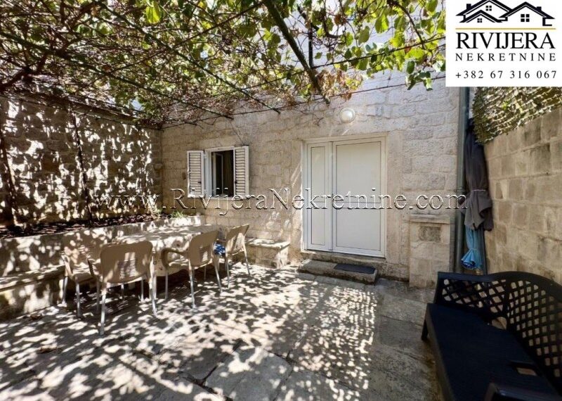 prodaja_Sale_Rivijera_Nekretnine_oglasi_Ad_Ads_Dobrota_Kotor_ (7)
