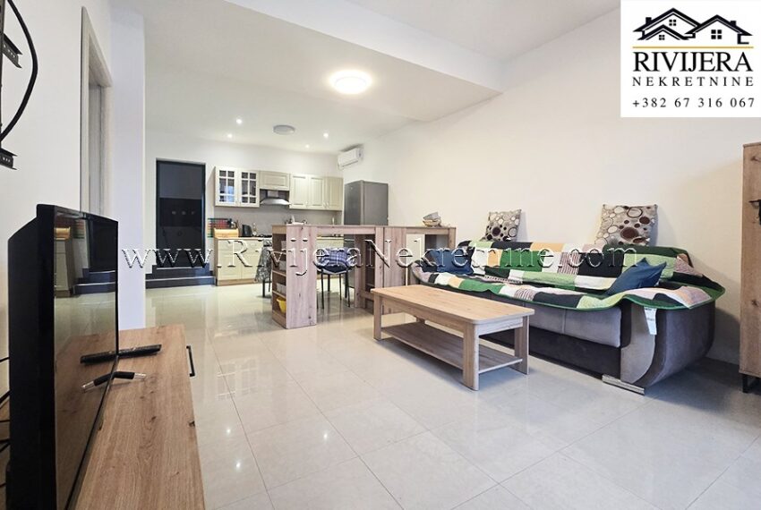 Kuca_Radovici_Rivijera_Nekretnine 11