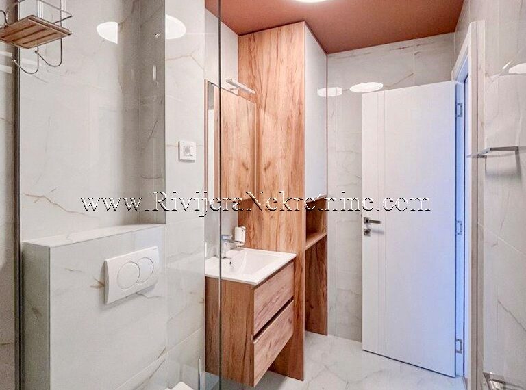 prodaja_prodaza_sale_Rivijera_Nekretnine_Ads_ad_Tivat_oglasi_oglas_stan_Aaprtment (6)