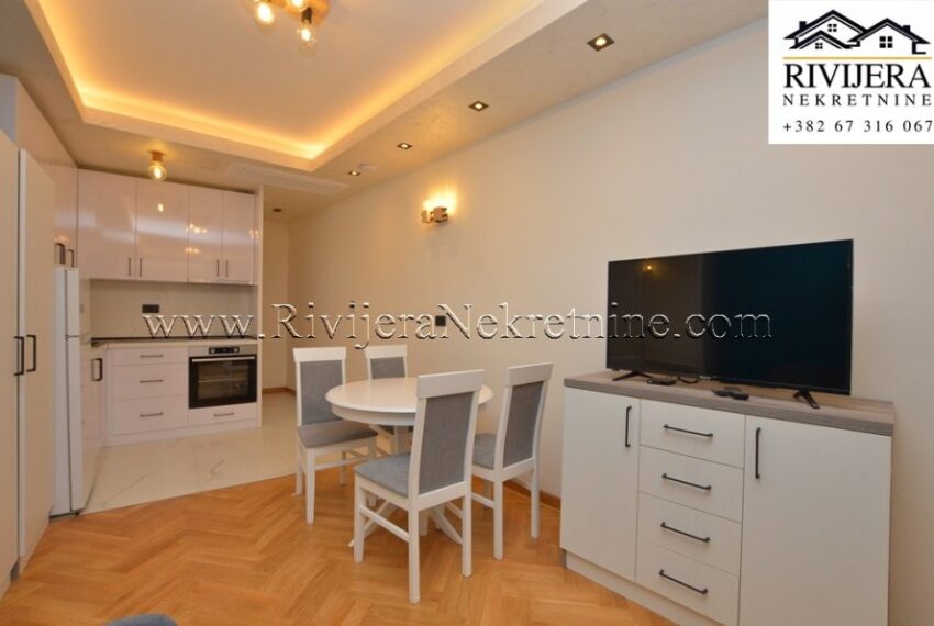 prodaja_prodaza_Sale_rivijera_nekretnine_Ads_oglasi_Herceg_Novi_centar_oldtown_apartment_stan_ (11)