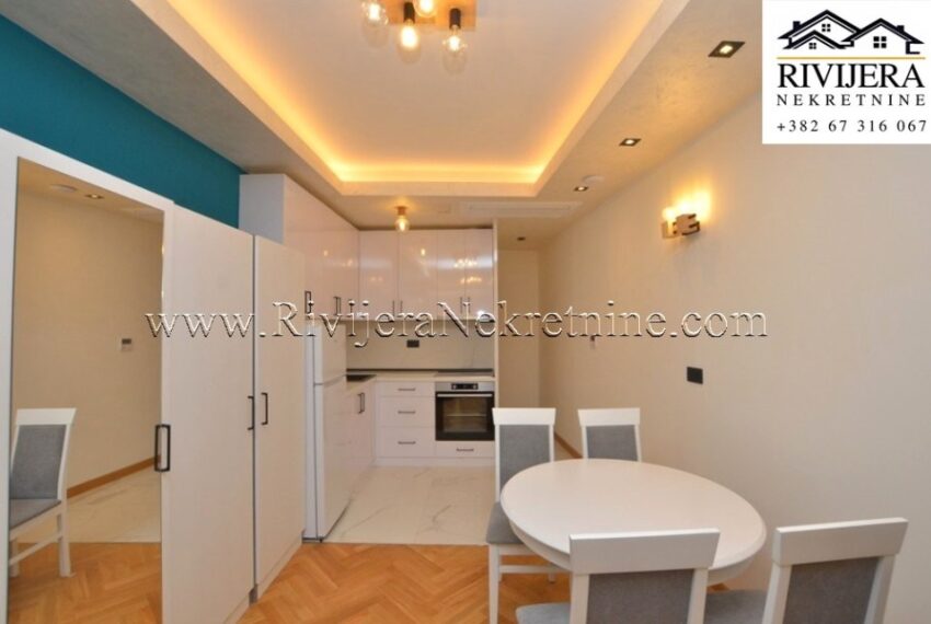prodaja_prodaza_Sale_rivijera_nekretnine_Ads_oglasi_Herceg_Novi_centar_oldtown_apartment_stan_ (12)