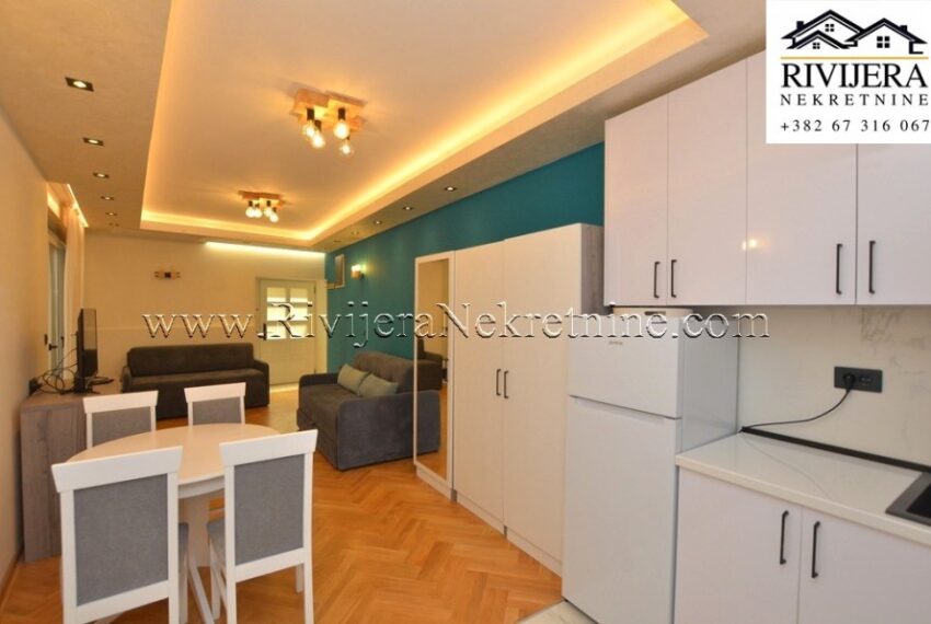 prodaja_prodaza_Sale_rivijera_nekretnine_Ads_oglasi_Herceg_Novi_centar_oldtown_apartment_stan_ (4)