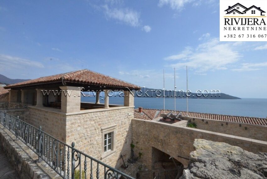 prodaja_prodaza_Sale_rivijera_nekretnine_Ads_oglasi_Herceg_Novi_centar_oldtown_apartment_stan_ (9)
