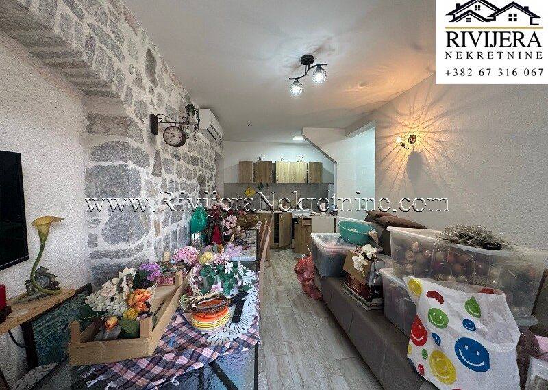 prodaja_prodaza_riviejra_Nekretnine_Ads_Ad_oglasi_Stoliv_Kotor_kuca_real_Estate_ (10)