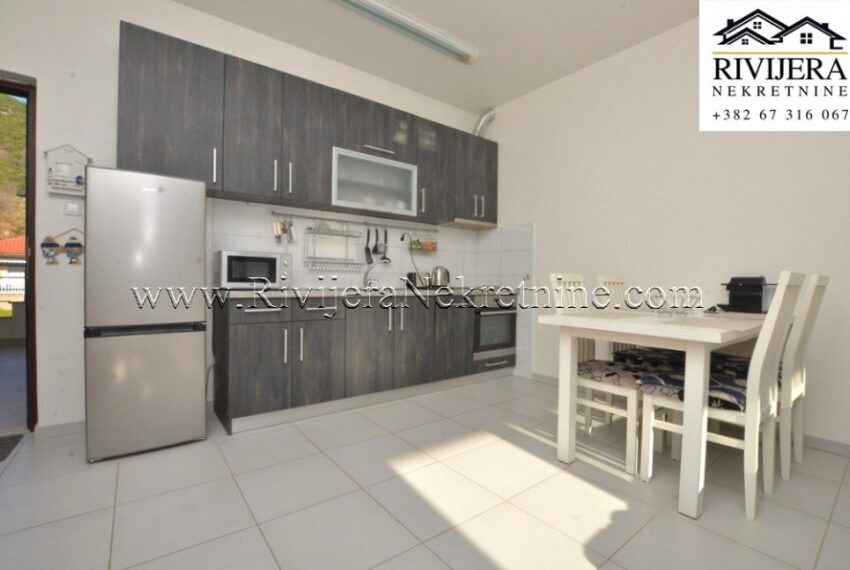 prodaja_prodaza_rivijera_nekretnine_Ads_ad_oglasi_Bijela_herceg_Novi_realestate_ (3)