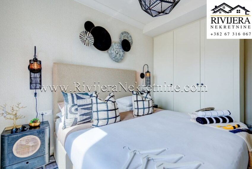 prodaja_Sale_Rivijera_Nekretnine_Ads_ad_oglasi_Lustica_bay_tivat_ (7)