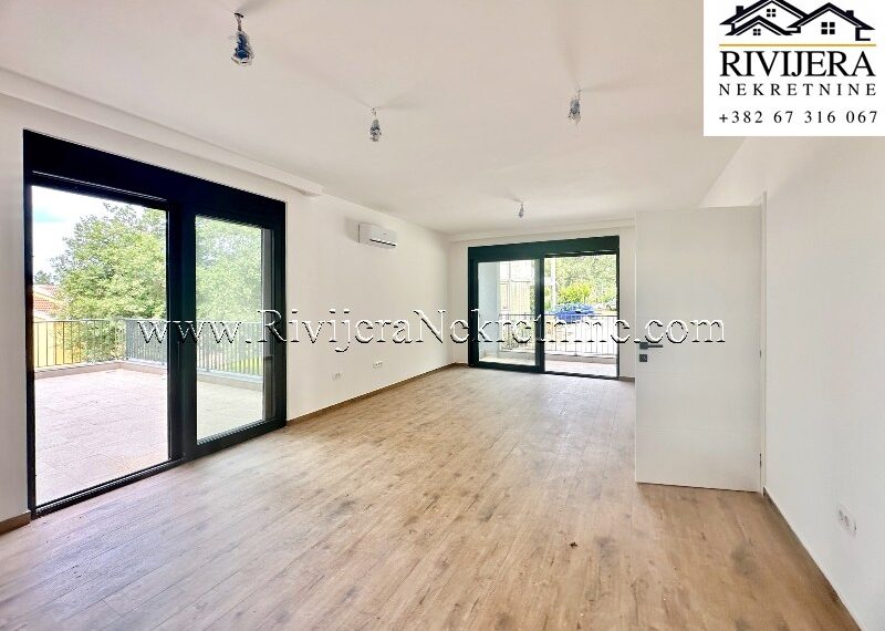 prodaja_prodaza_Sale_rivijera_Nekretnine_Ads_Ad_oglasi_Kotor_boka_bay_ (7)