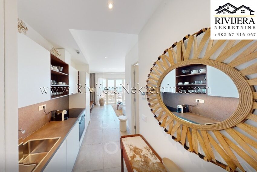 prodaja_sale_prodaza_riviejra_Nekretnine_Ads_ad_oglasi_Lustica_bay_Tivat_boka_Real_Estate_ (4)