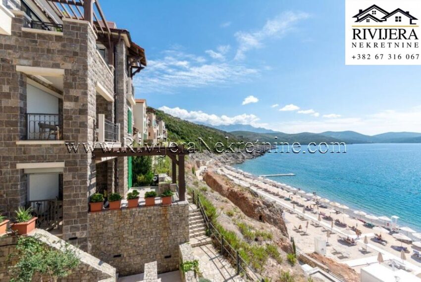 The_Promenade_Lustica_Bay_Rivijera_Nekretnine_ads_oglasi_prodaja_prodaza_Sale_ad_real_Estate_ (11)