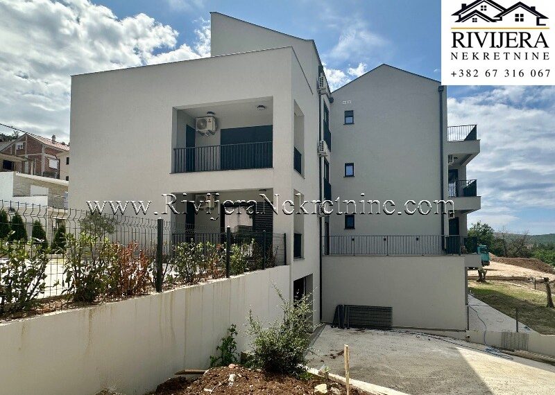prodaja_prodaza_Sale_Riviejra_Nekretnine_Ads_ad_oglasi_Tivat_Kotor_realestate_ (2)