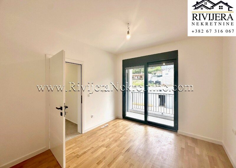 prodaja_prodaza_Sale_Riviejra_Nekretnine_Ads_ad_oglasi_Tivat_Kotor_realestate_ (7)