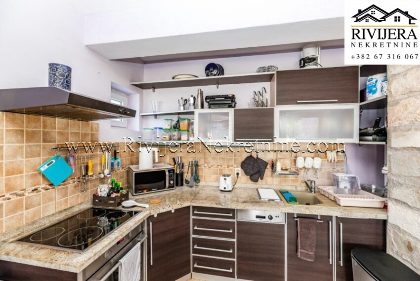 prodaja_sale_prodaza_ads_oglasi_Njivice_Herceg_novi_Rivijera_nekretnine_ (5)