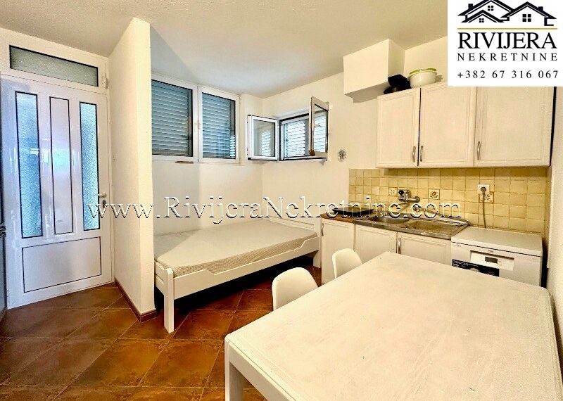 sale_prodaja_prodaza_Rivijera_nkretnine_Ads_oglas_Tivat_boka_Krasici_stan_apartment (3)