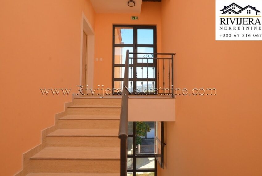 prodaja_Sale_rivijera_Nekretnine_Ads_Kumbor_Herceg_Novi_oglasi_ad_Boka_Herceg_Novi_ (10)