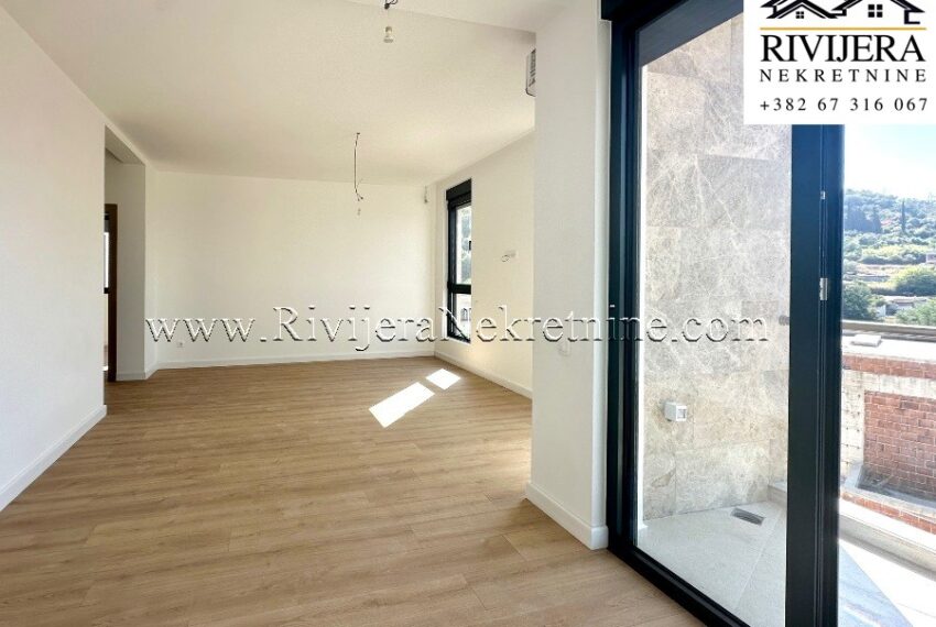 prodaja_prodaza_Sale_Rivijera_nekretnine_Ads_Ad_oglasi_Tivat_boka_bay_Kotor_realestate_ (2)