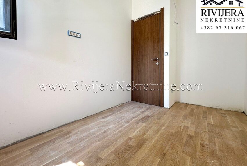 prodaja_rivijera_nekretnine_ads_oglsi_Tivat_donja_lastva_ad_prodaza (4)