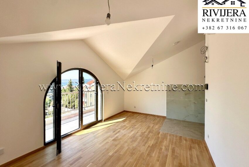 prodaja_rivijera_nekretnine_ads_oglsi_Tivat_donja_lastva_ad_prodaza (7)