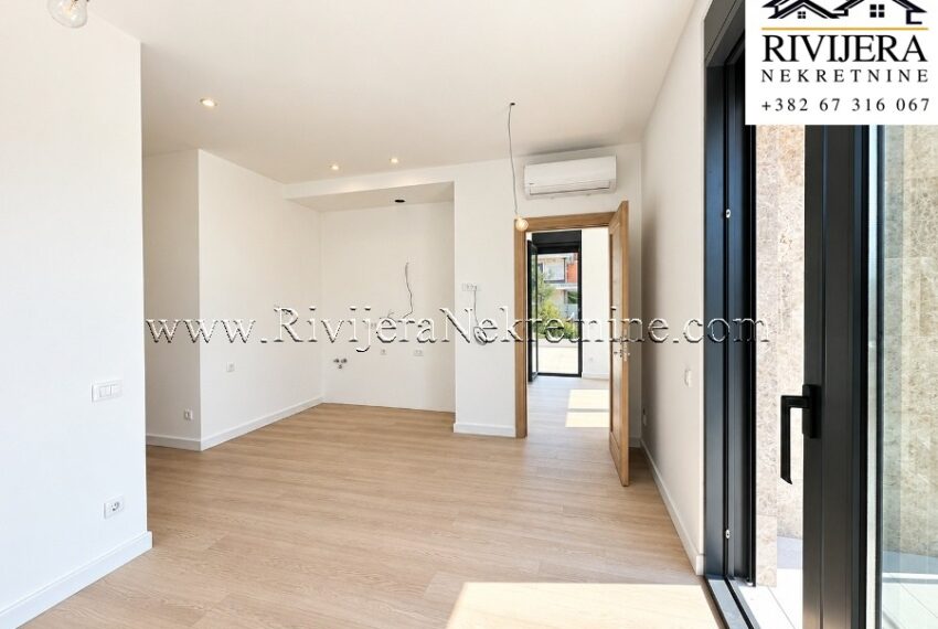 prodaja_Sale_rivijera_nekretnine_Ads_Ad_oglasi_prodaza_Tivat_boka_bay_ (6)