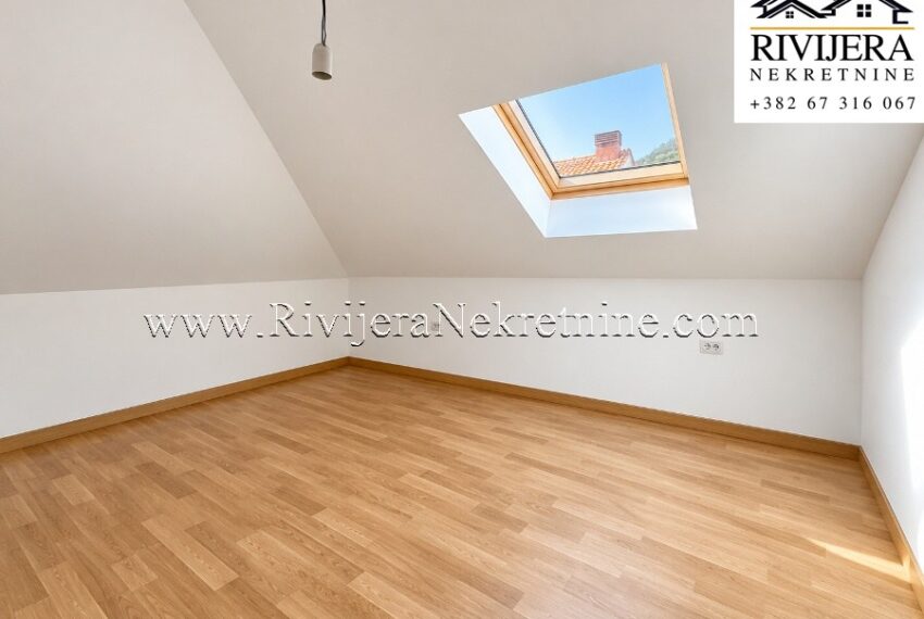 prodaja_prodaza_Sale_Rivijera_nekretnine_Ads_Ad_Tivat_PortoMontenegro_oglasi_ (11)