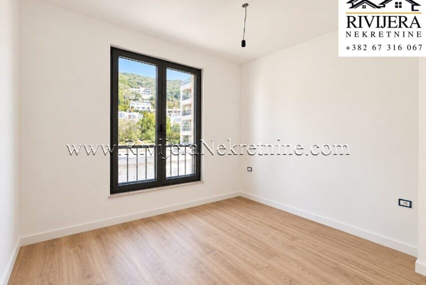 prodaja_prodaza_Sale_Rivijera_nekretnine_Ads_Ad_oglasi_Tivat_Kotor_boka (6)